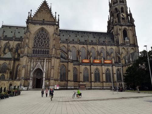 Katholische Kathedrale - Mariendom in Linz