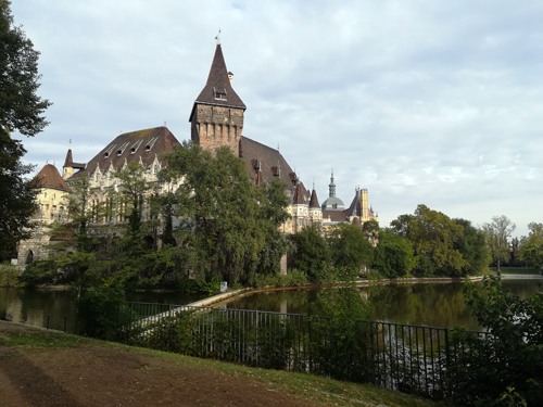 Budapest - Városliget - die Burg Vajdahunyad