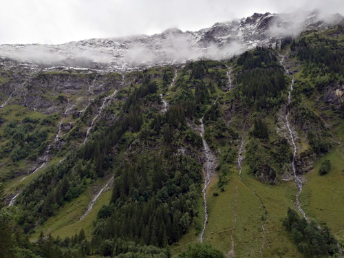 Wasserfälle  - Bärenfall - Schleierfall - Kesselfall